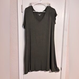 V neck tshirt dress